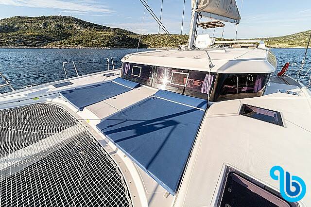 Dufour 48 Catamaran, NEW 2