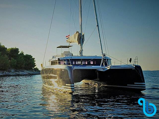 Dufour 48 Catamaran, NEW 2