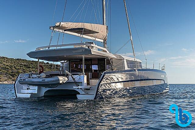 Dufour 48 Catamaran, NEW 2