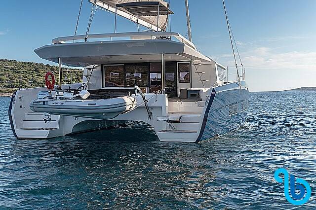 Dufour 48 Catamaran, NEW 2