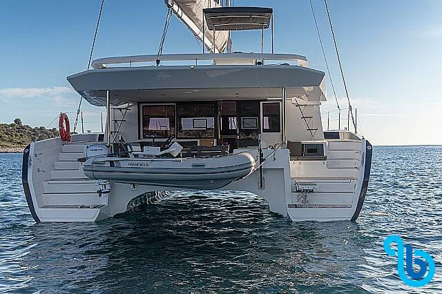 Dufour 48 Catamaran, NEW 2