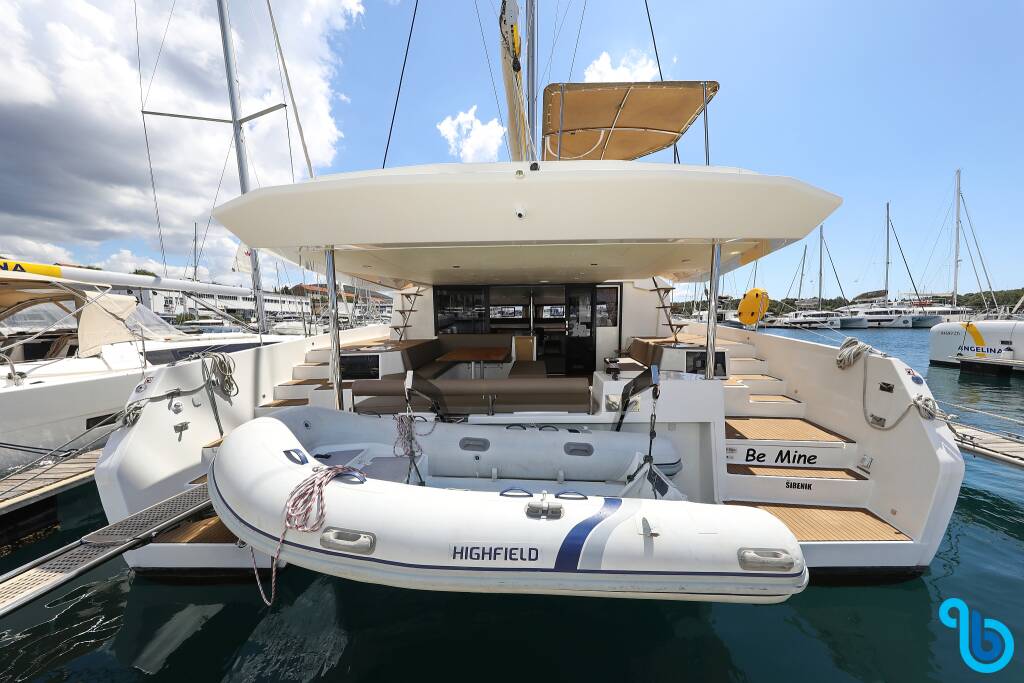 Dufour 48 Catamaran, BE MINE