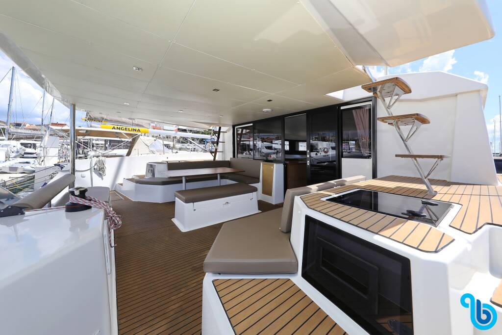 Dufour 48 Catamaran, BE MINE