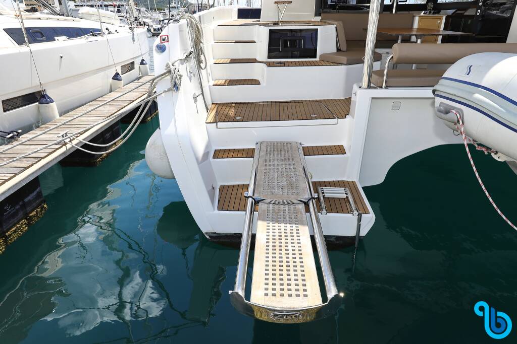 Dufour 48 Catamaran, BE MINE