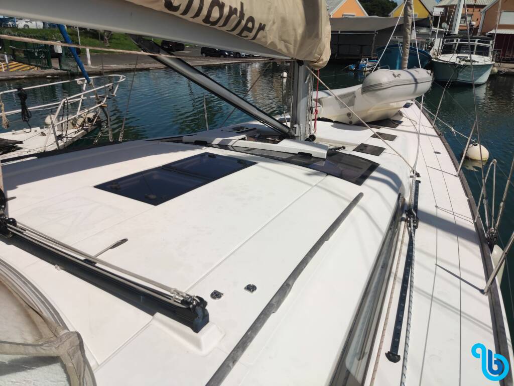 Dufour 520 GL, BOTERO **