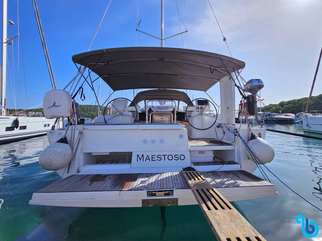 Dufour 520 Grand Large, MAESTOSO