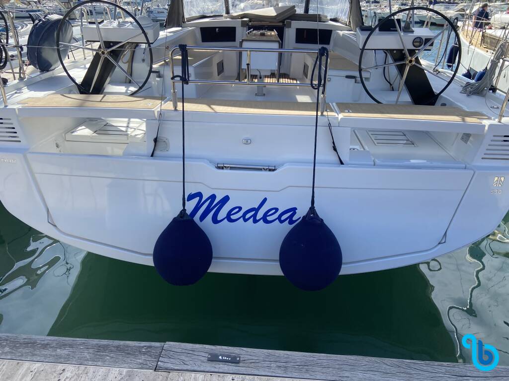 Dufour 530, MEDEA