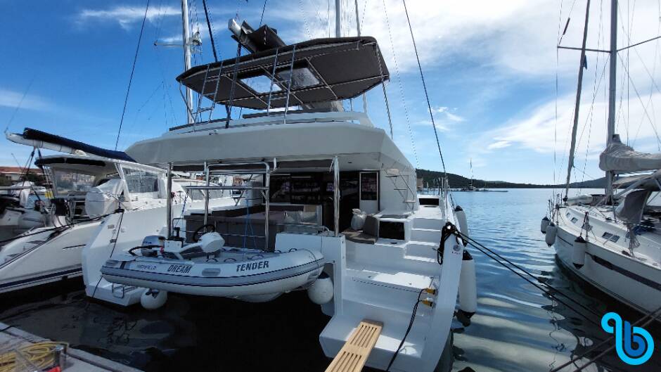 Dufour Catamaran 48, DREAM