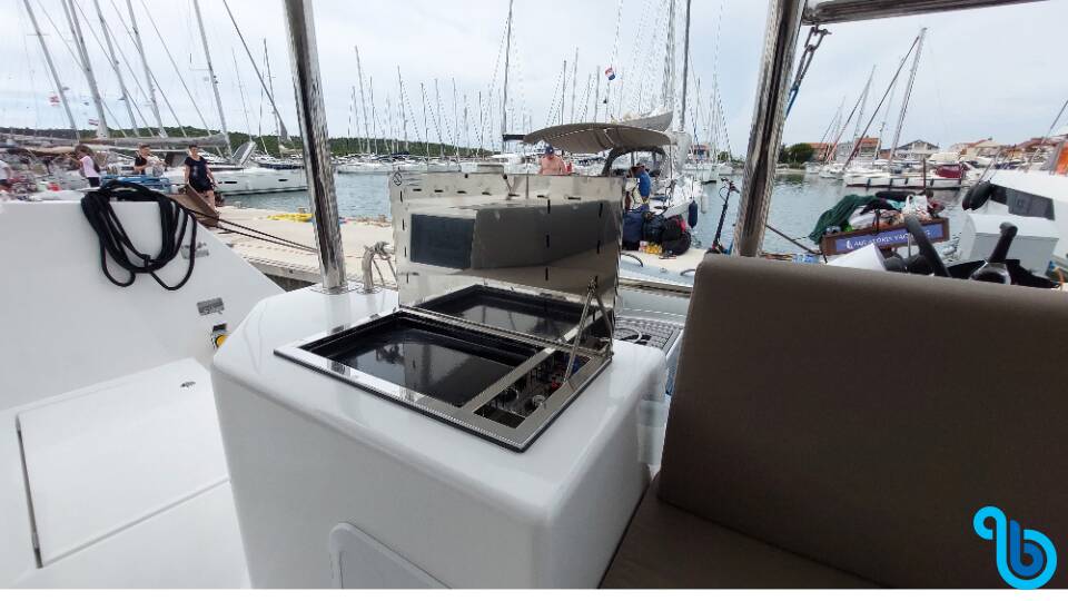 Dufour Catamaran 48, DREAM