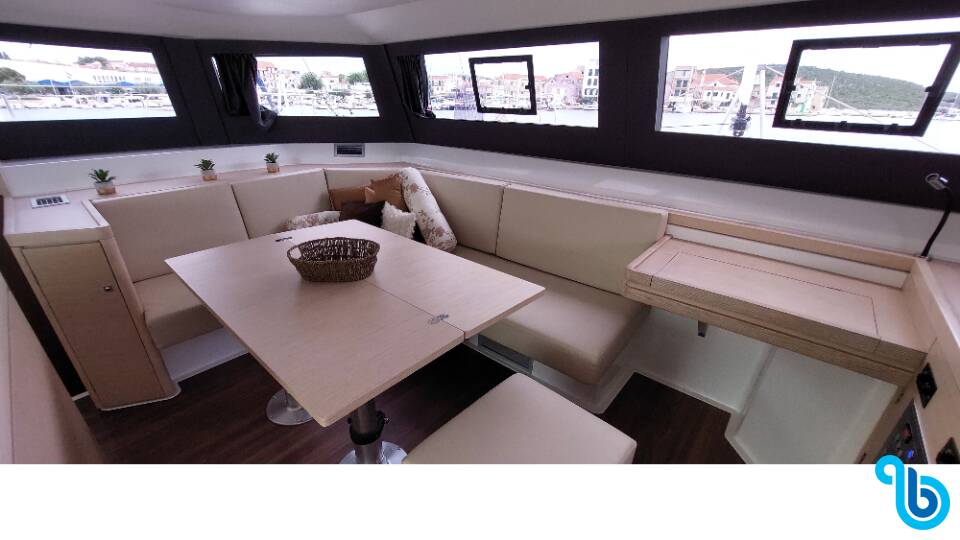 Dufour Catamaran 48, DREAM