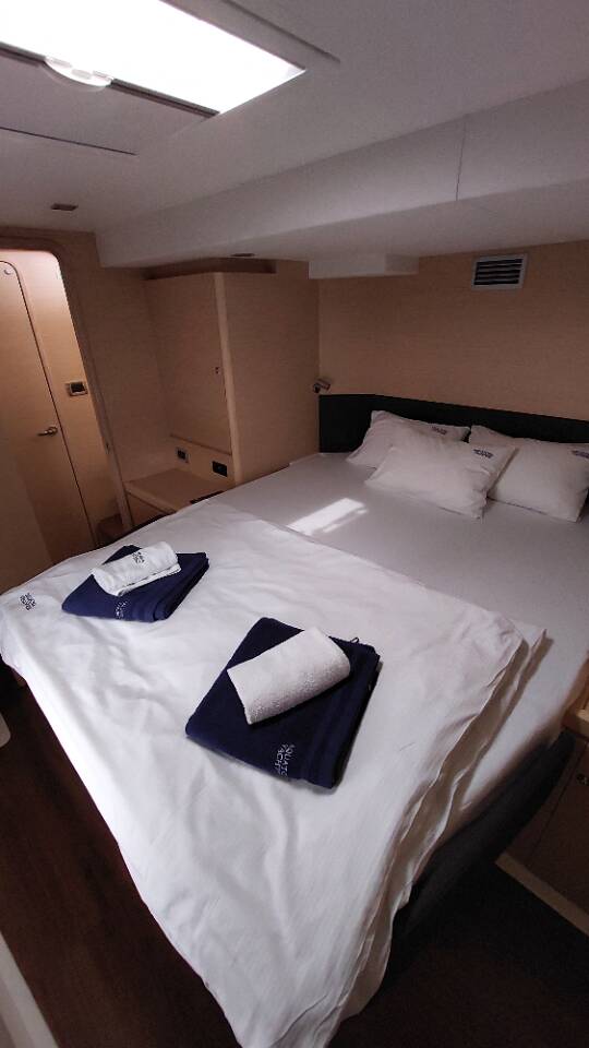 Dufour Catamaran 48, DREAM