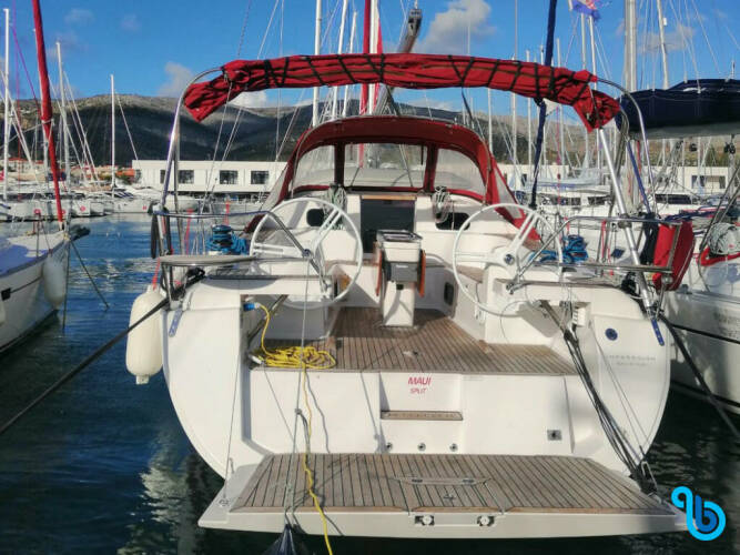 Elan 45 Maui