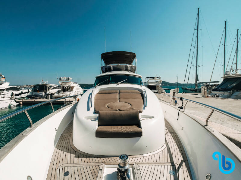 Elegance 60 Fly, Lifestyle