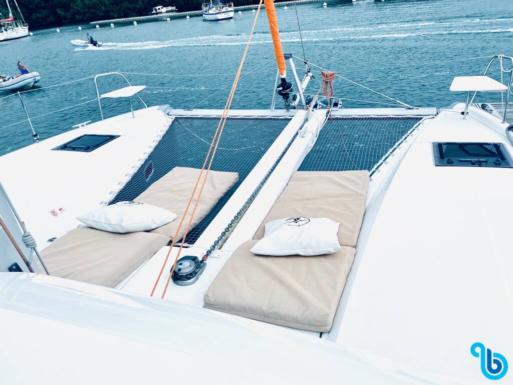 Excess 11, MOANA IBIZA BAREBOAT