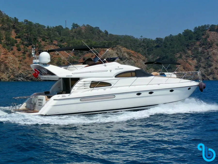 Fairline Squadron 55, Efe Bey E