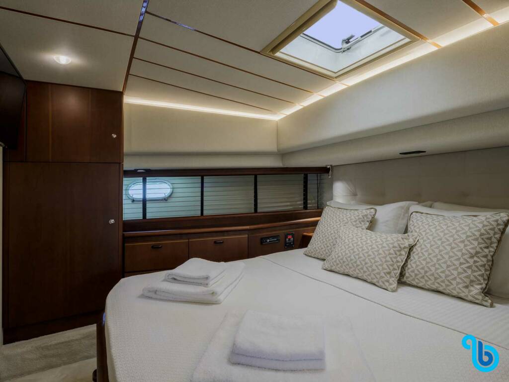 Ferretti 72, My Way