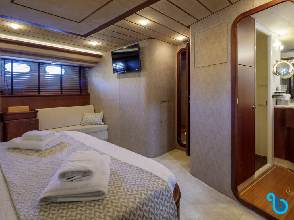 Ferretti 72, My Way