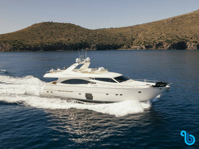 Ferretti 830, Lidia