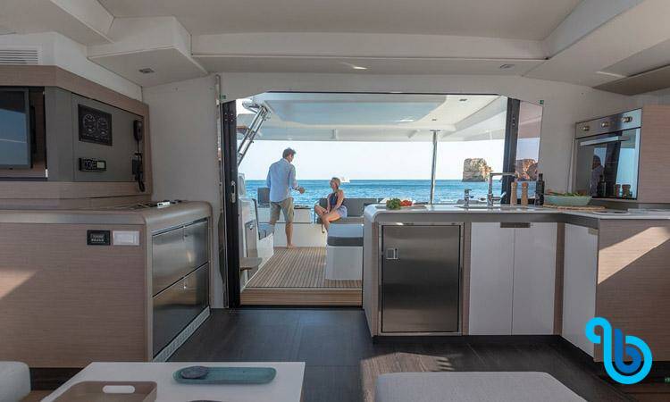 Fountaine Pajot 45, 