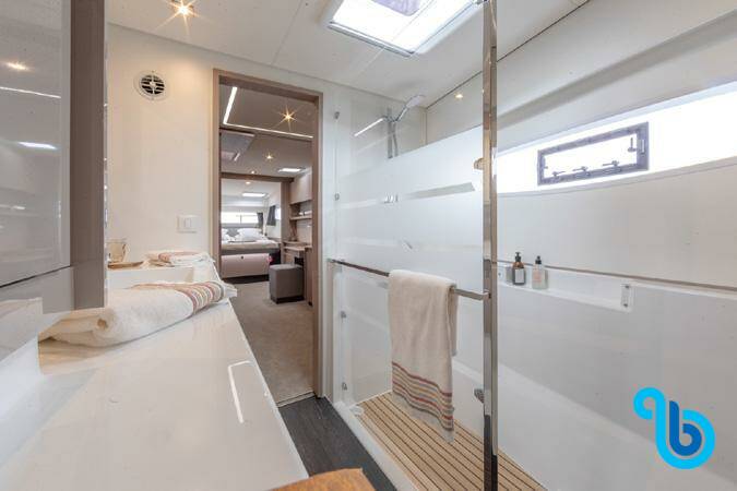 Fountaine Pajot 45, 