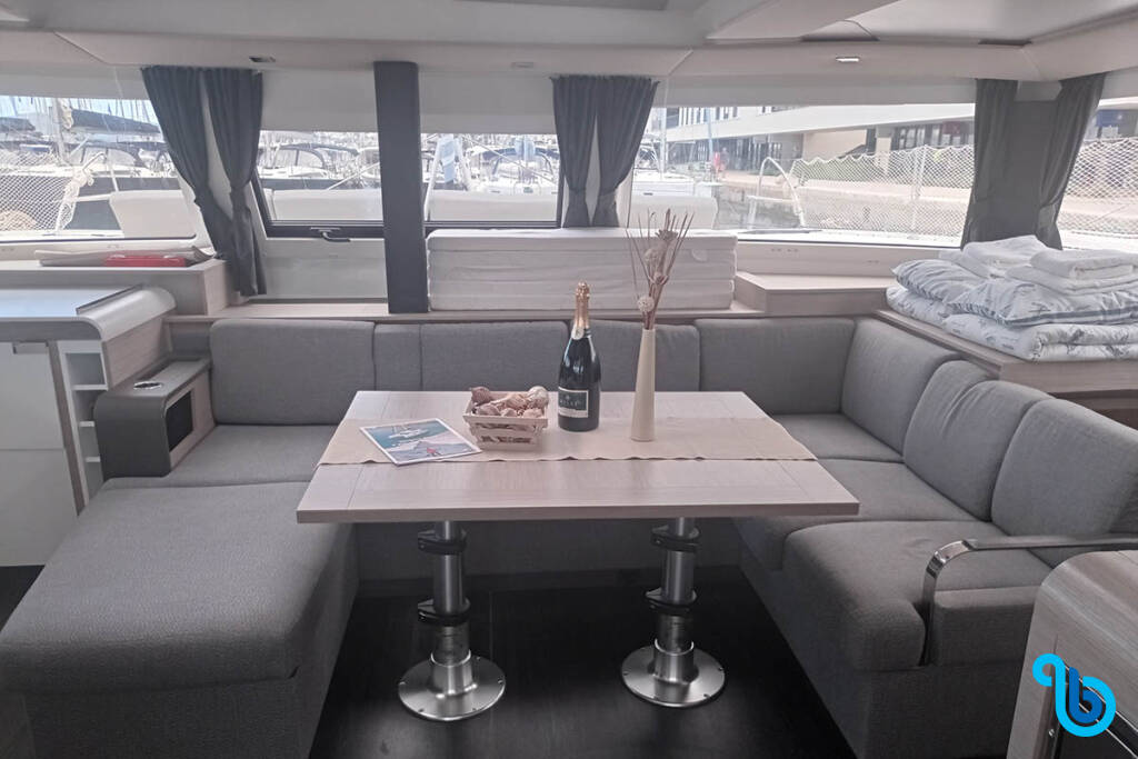 Fountaine Pajot 45, COCO