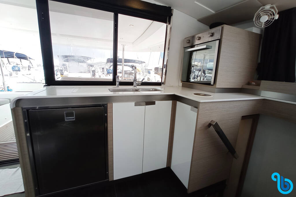 Fountaine Pajot 45, COCO