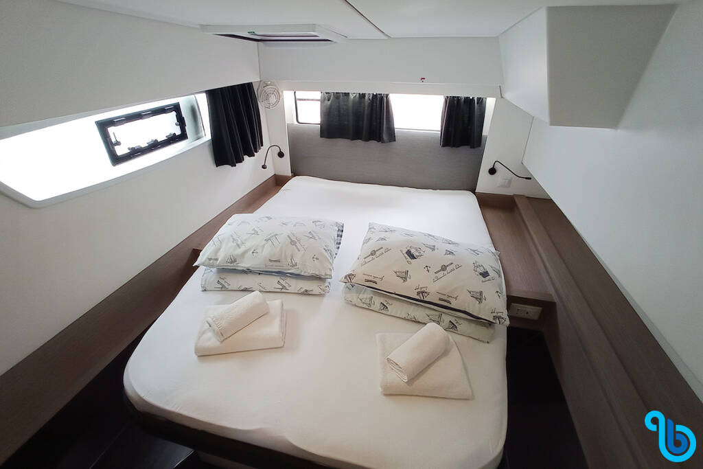 Fountaine Pajot 45, COCO