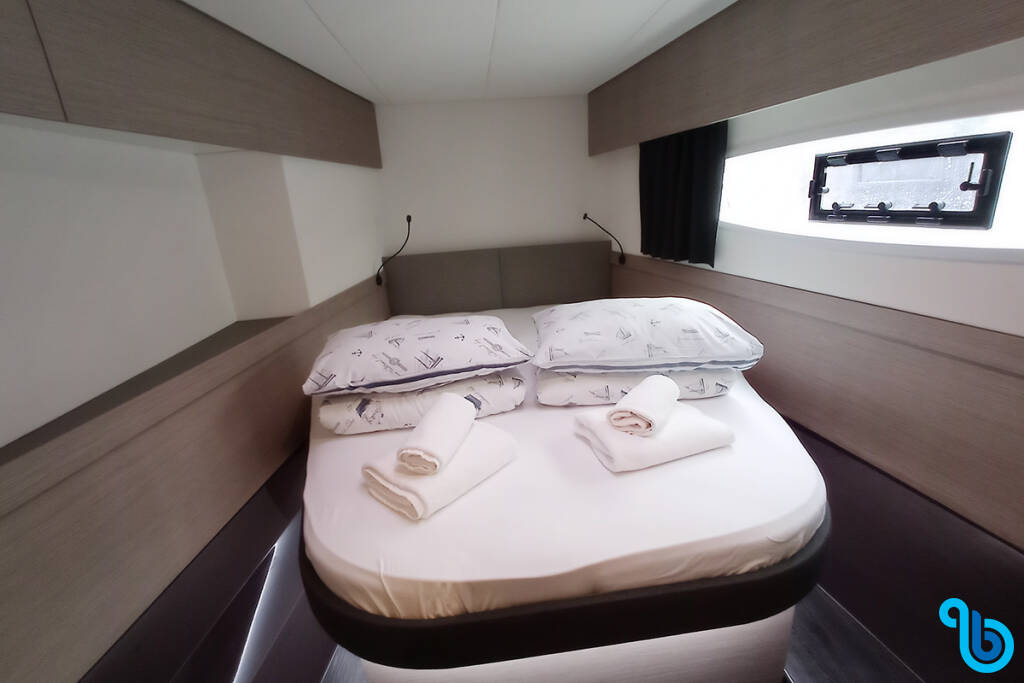 Fountaine Pajot 45, COCO