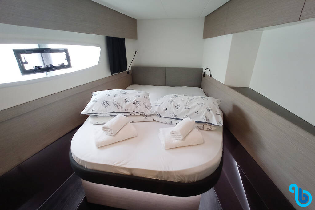 Fountaine Pajot 45, COCO