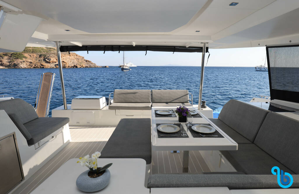 Fountaine Pajot 47 TANNA LUX , AQUARELLA