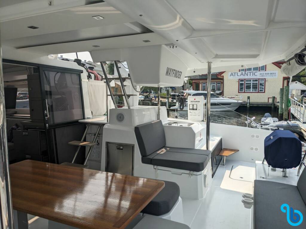 Fountaine Pajot Astrea 42 Maestro, Wayfinder