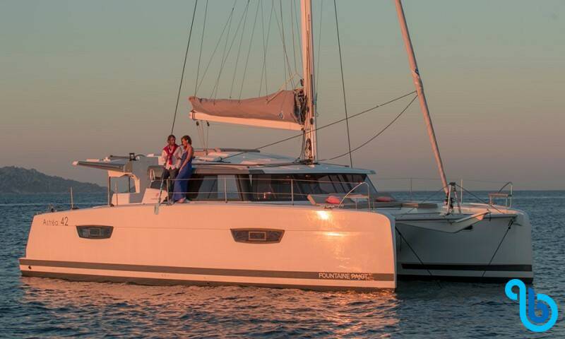 Fountaine Pajot Astrea 42, MILE HI L'ATTITUDES **