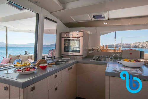 Fountaine Pajot Astrea 42, NARNIA