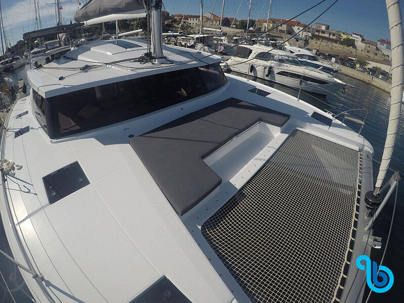 Fountaine Pajot Astréa 42, Imagine