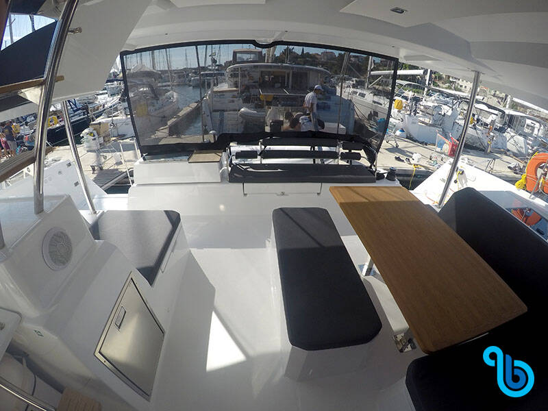 Fountaine Pajot Astréa 42, Imagine