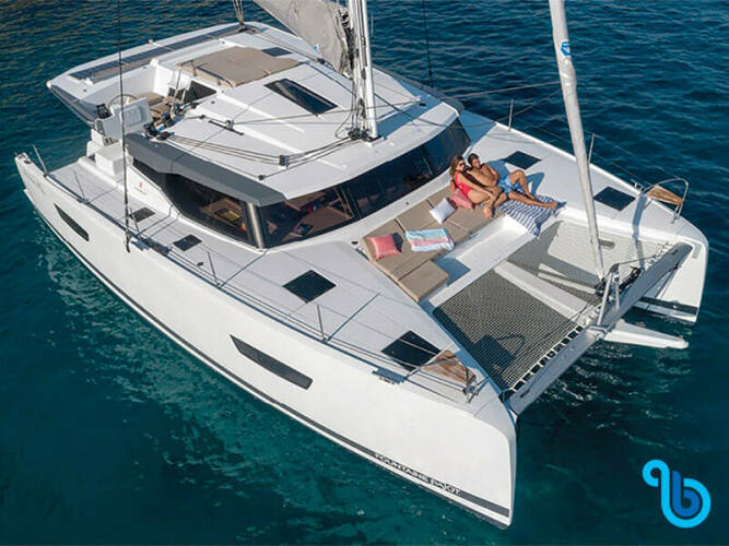 Fountaine Pajot Astréa 42, Imagine