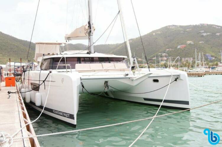 Fountaine Pajot Astrea 42, Idle Time