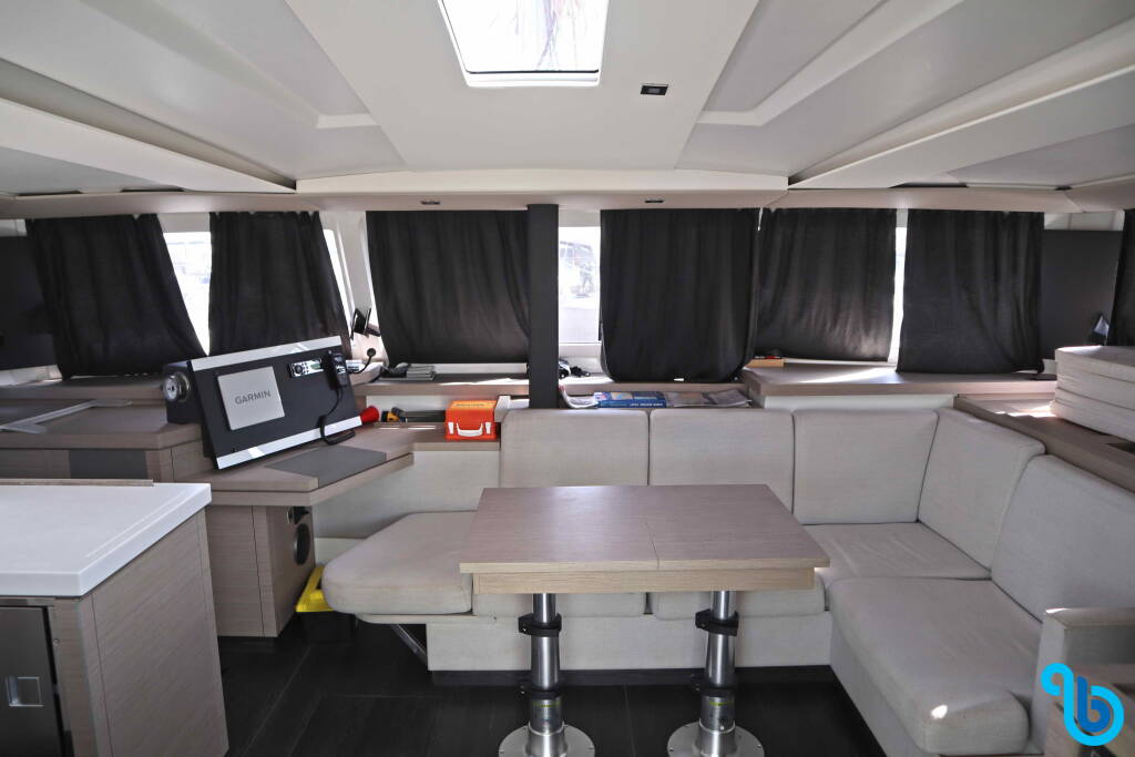 Fountaine Pajot Astrea 42, PRESTIGE - Owner version