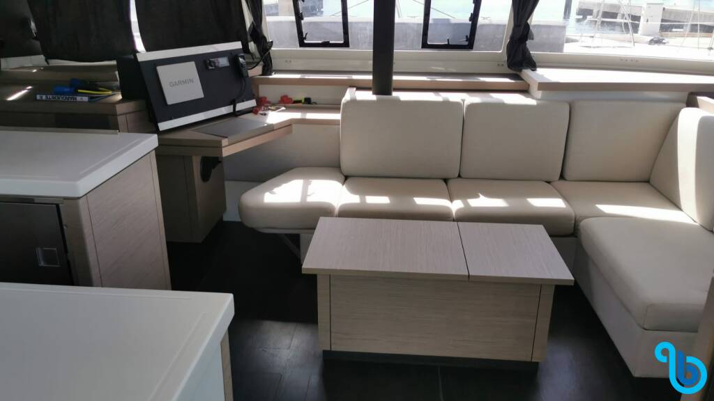 Fountaine Pajot Astrea 42, PRESTIGE