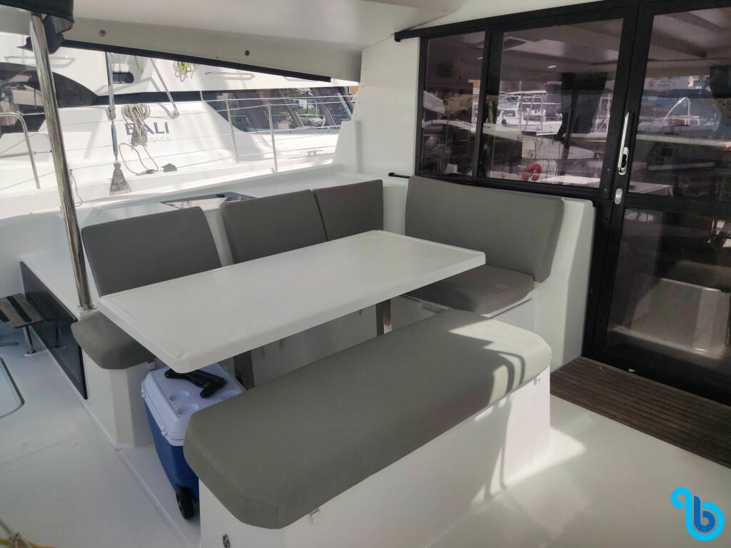 Fountaine Pajot Astrea 42, Atchoum