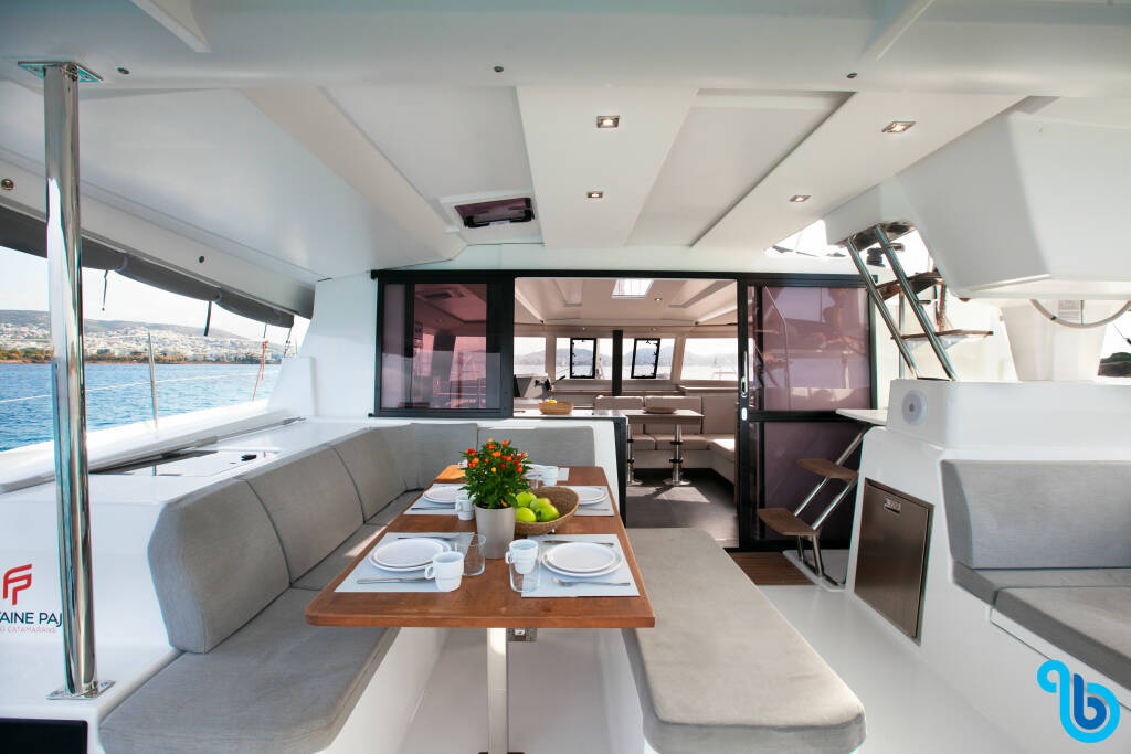 Fountaine Pajot Astrea 42, 