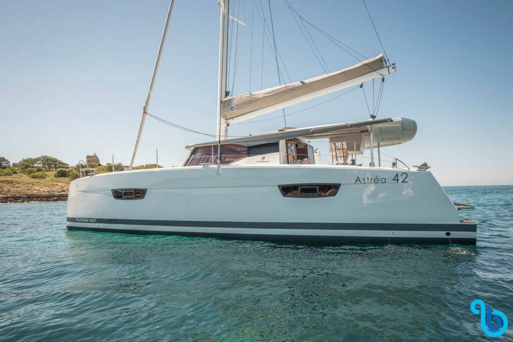 Fountaine Pajot Astrea 42, 