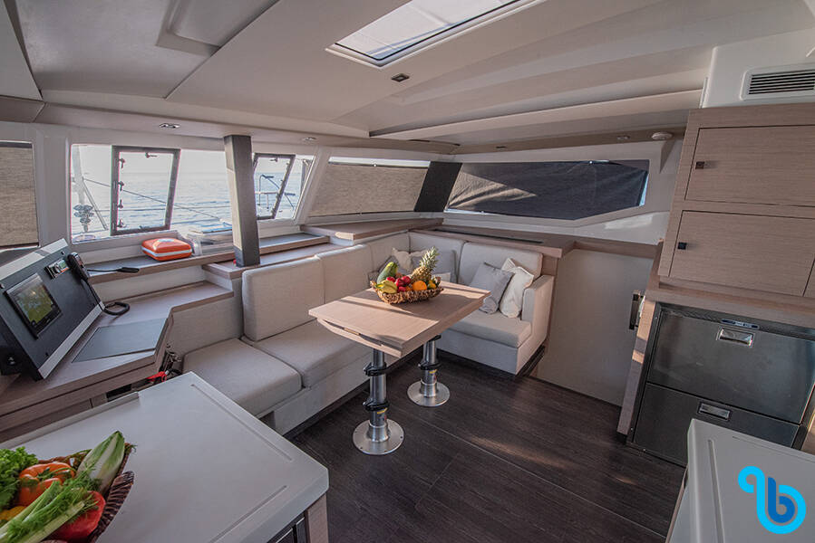 Fountaine Pajot Astrea 42, 