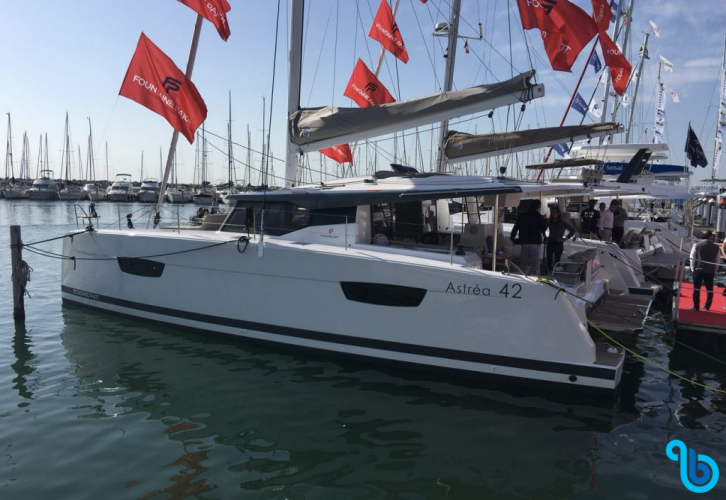 Fountaine Pajot Astrea 42 Follow the Sun