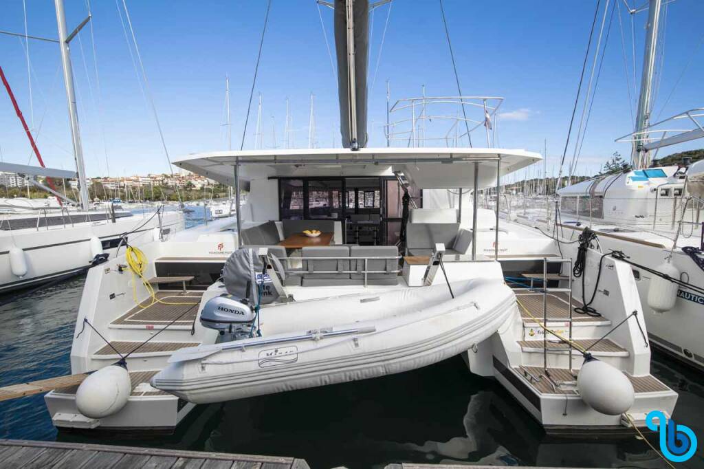 Fountaine Pajot Astrea 42, Follow the Sun