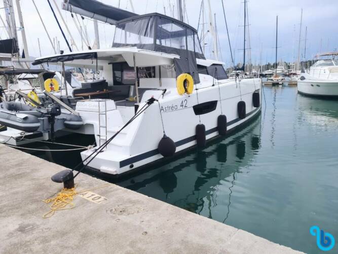 Fountaine Pajot Astrea 42 Ooga Chaka