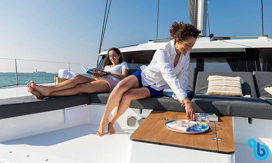 Fountaine Pajot Aura 51, Activated Escape