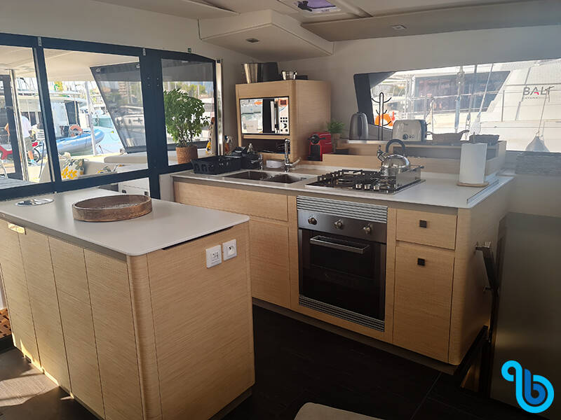 Fountaine Pajot Aura 51, Breeze