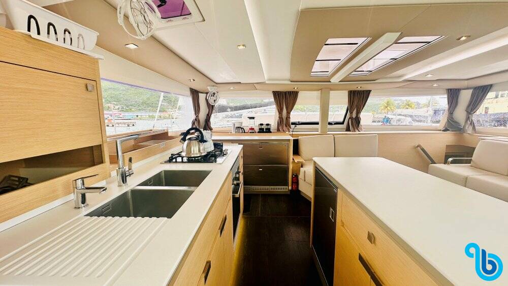 Fountaine Pajot Aura 51, Freedom