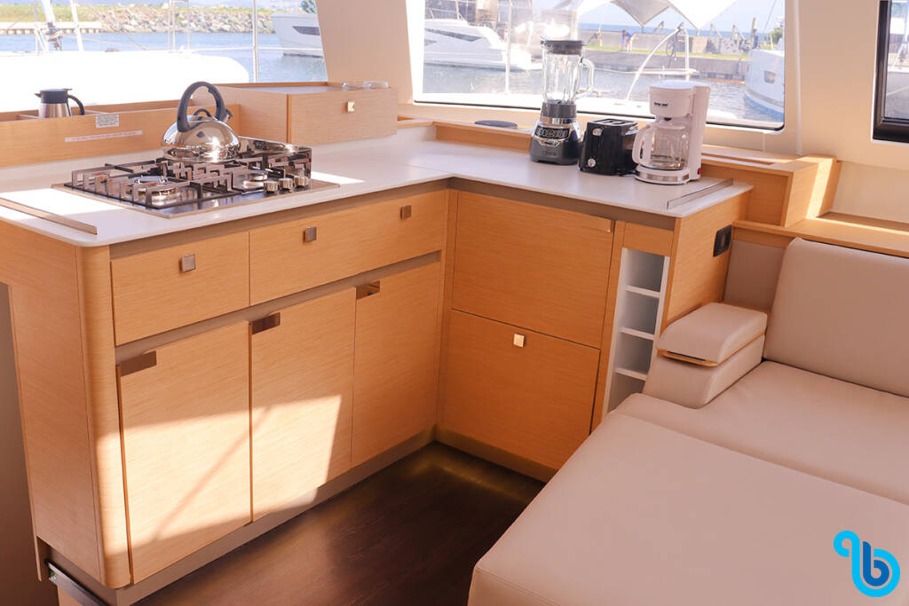 Fountaine Pajot Elba 45, LIMIN